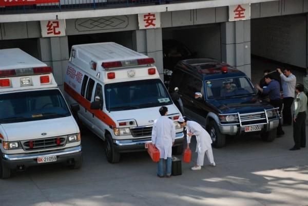 尼玛县救护车转院